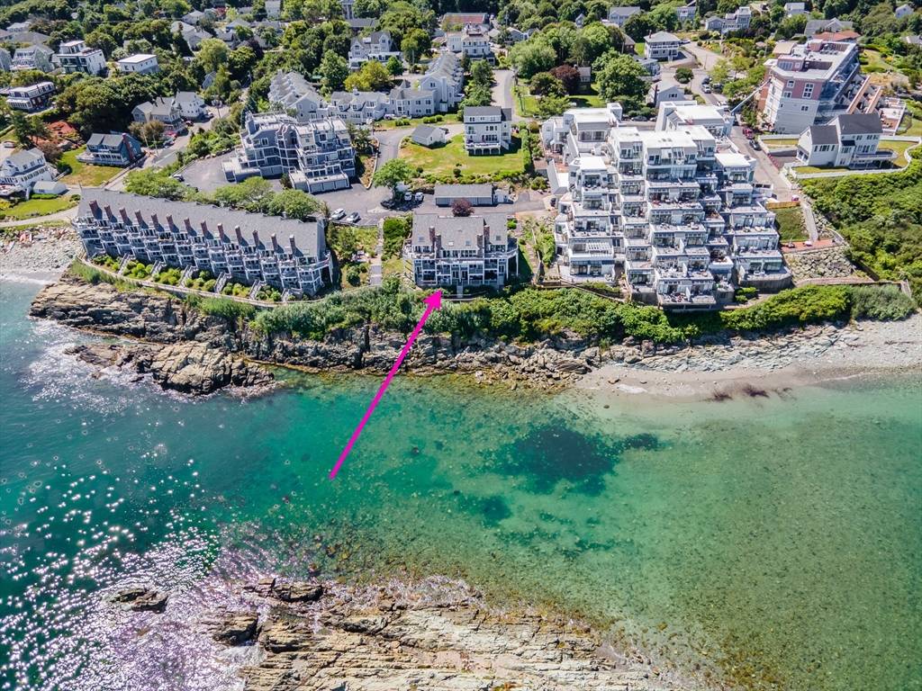Hull, MA 02045,22 Oceanside Dr #22