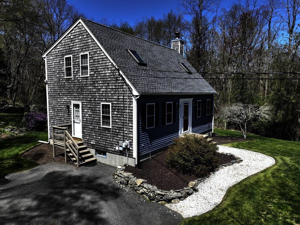 Berkley, MA 02779,81 Bayview Ave