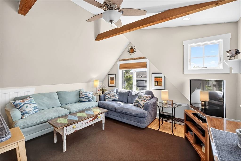 Provincetown, MA 02657,15 Montello Street #Unit 3