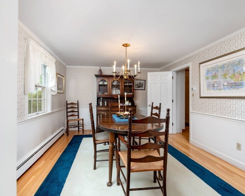 Hingham, MA 02043,5 Cape Cod Ln