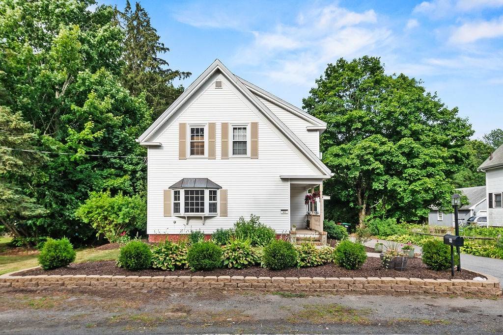 West Bridgewater, MA 02379,46 Charles St