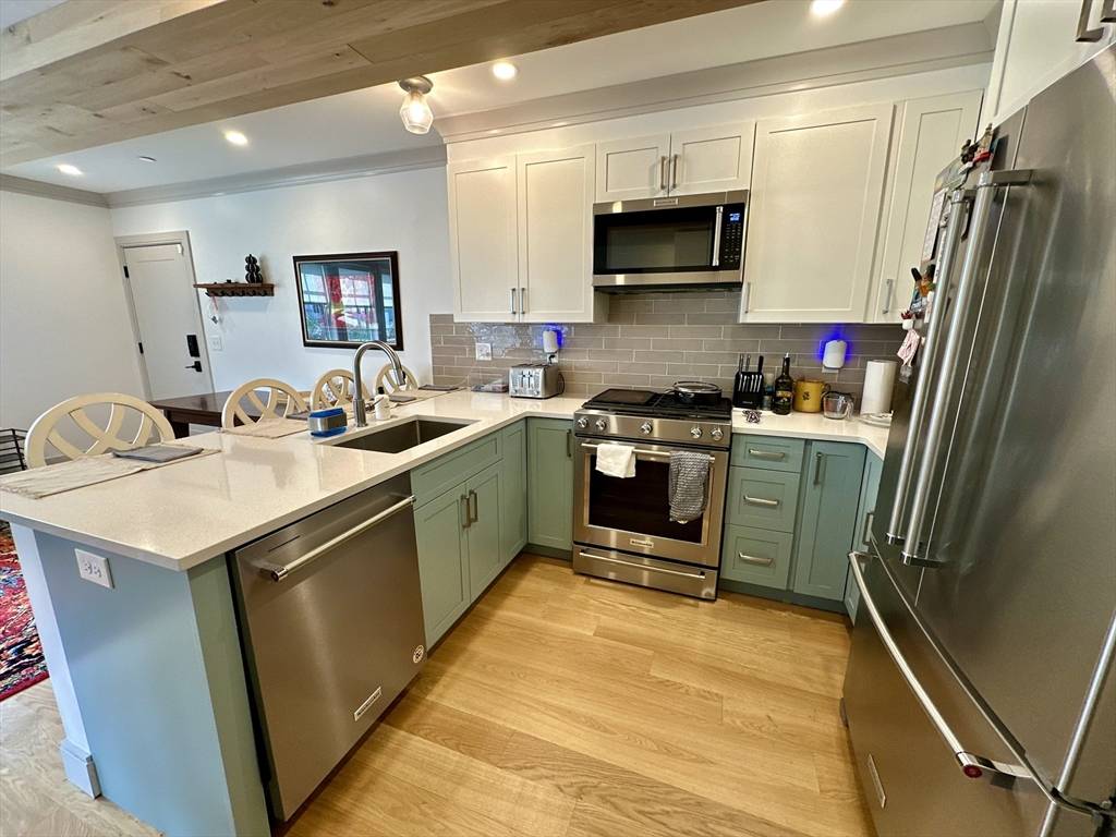 Boston, MA 02119,95 W Walnut Pk #1