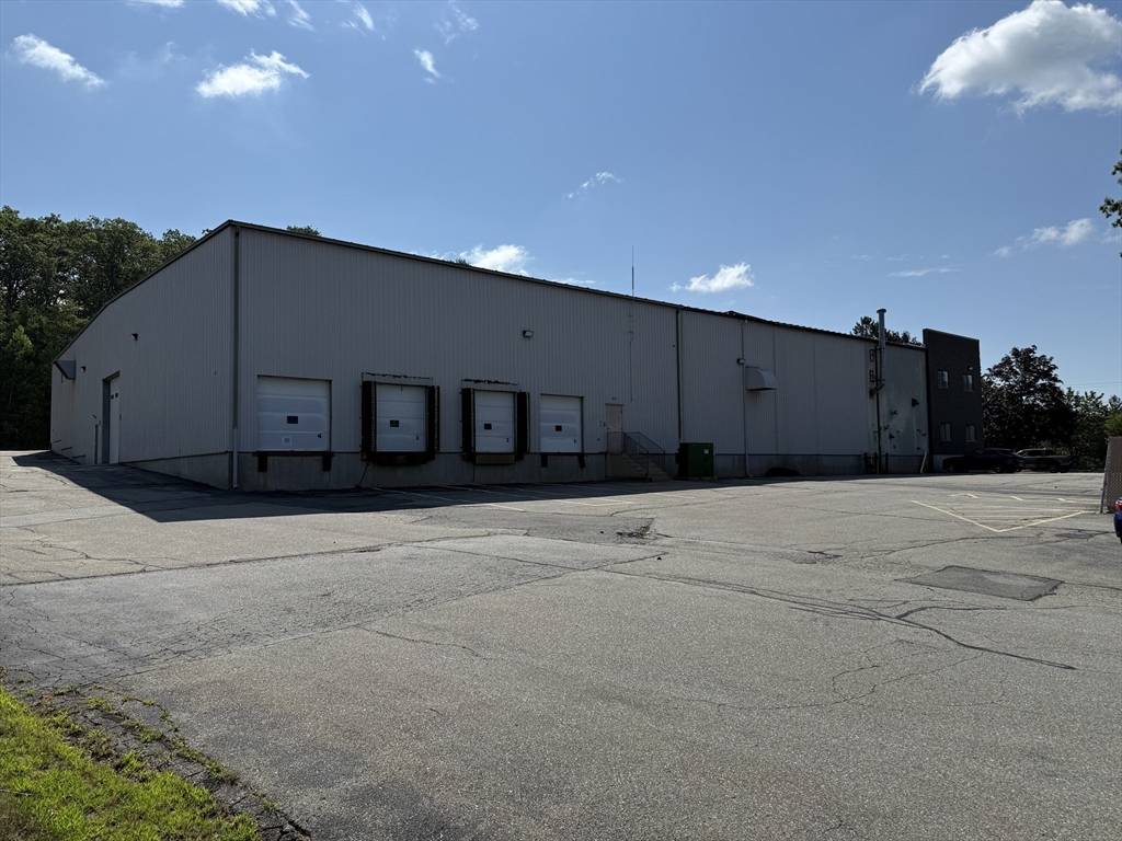 Salem, NH 03079,16 Industrial Way