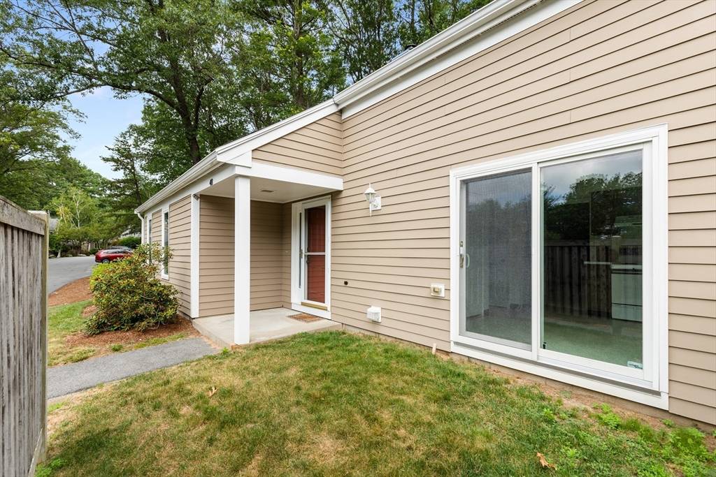 Lexington, MA 02420,48 Fifer Ln #48