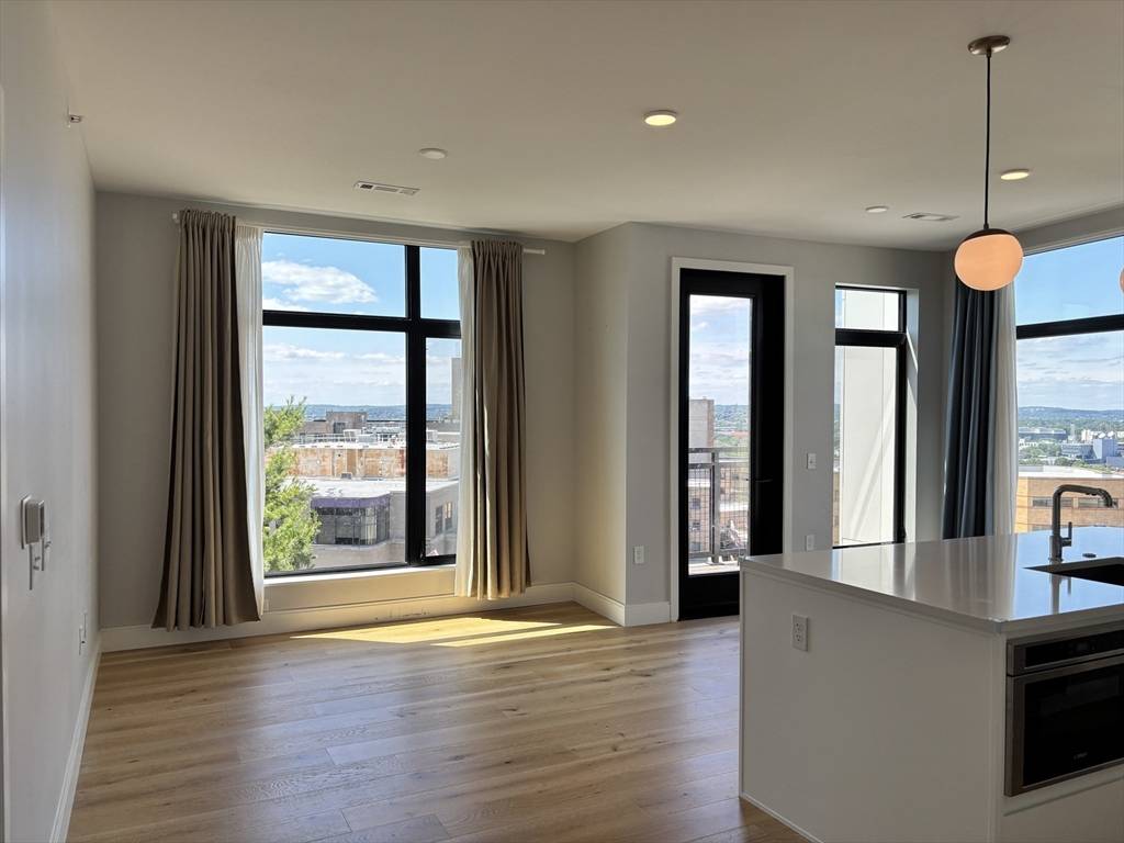 Boston, MA 02135,191 Washington St #725