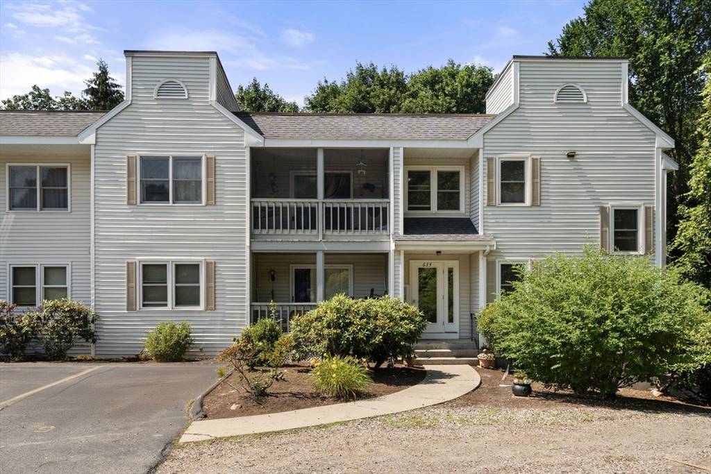 Walpole, MA 02081,634 Main St #14