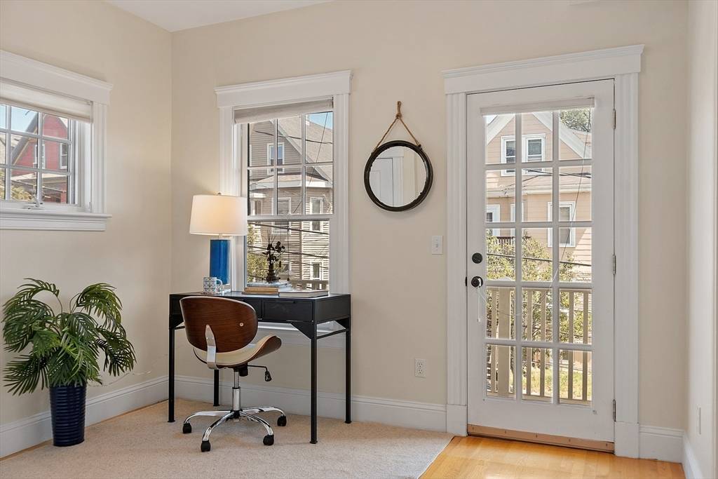Somerville, MA 02144,32 Burnside Ave #2
