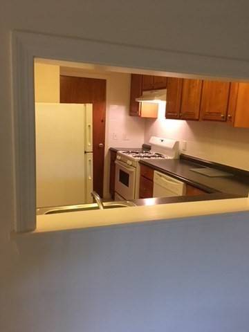 North Reading, MA 01864,258 Main Street #6