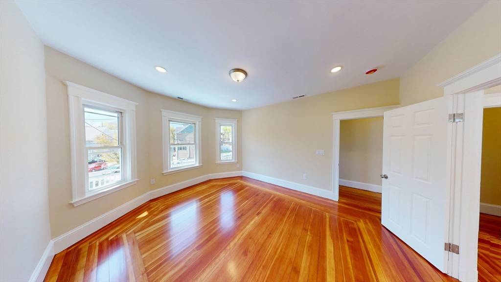 Boston, MA 02135,27 Champney #1