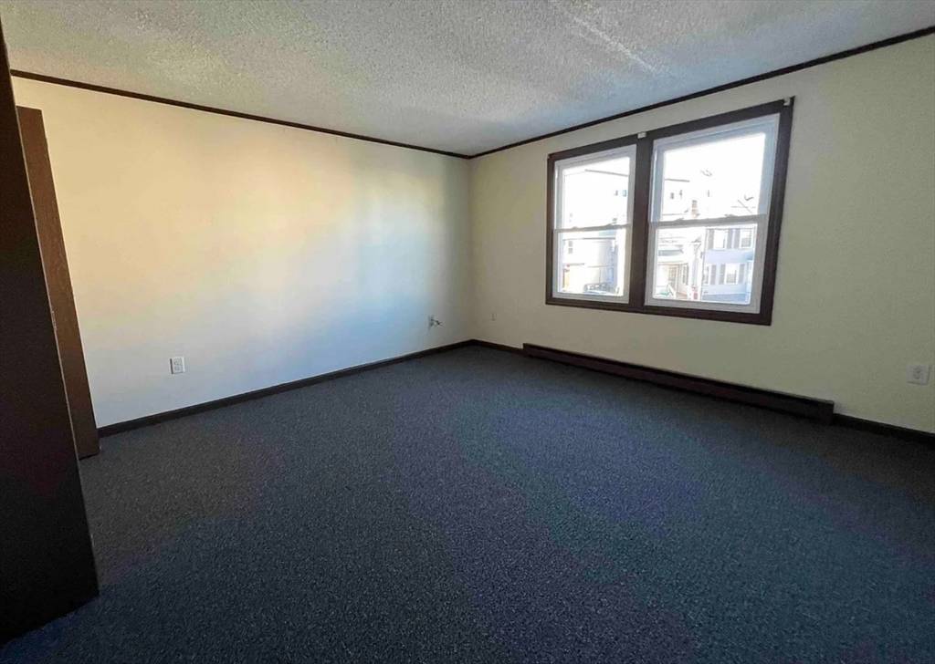 Lowell, MA 01854,85 Gershom Ave #1