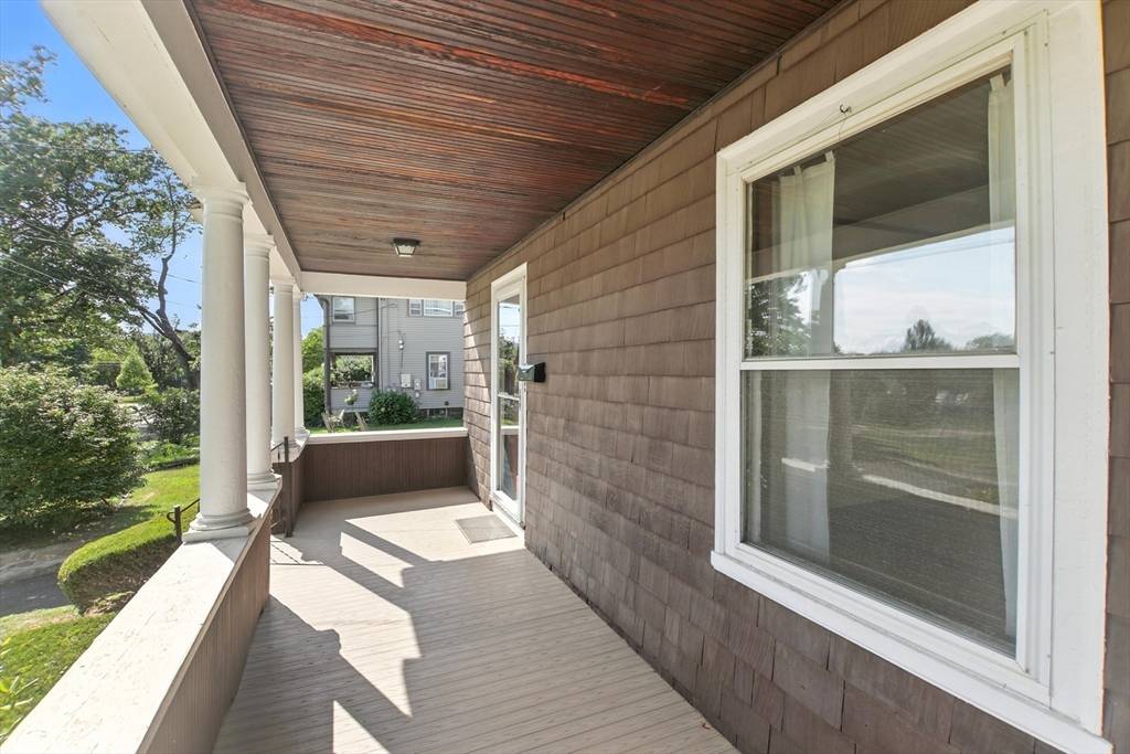Greenfield, MA 01301,53 Norwood Street