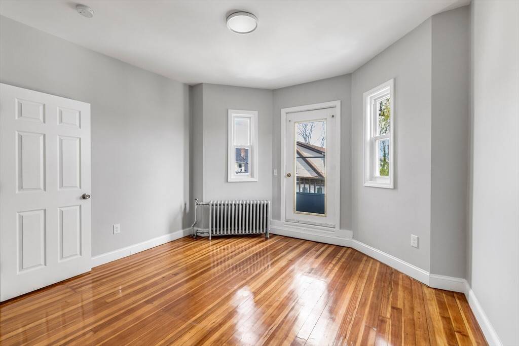 Boston, MA 02121,33 Wolcott Street #3