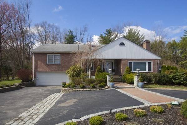 Newton, MA 02459,515 Dudley Road