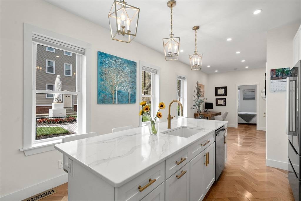 Boston, MA 02129,314A Bunker Hill St #1
