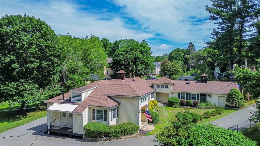 Groveland, MA 01834,109 School St
