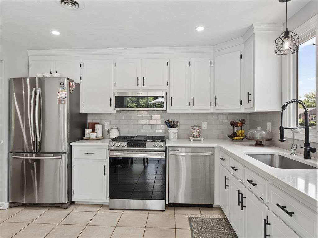 Hanson, MA 02341,57 Squantum Ave