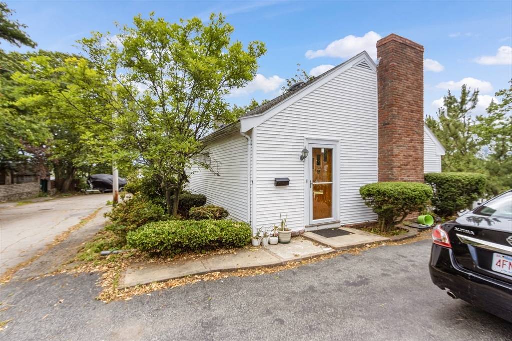Quincy, MA 02169,53 Riverbank Rd