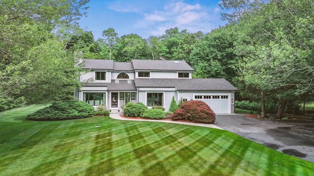 Seekonk, MA 02771,44 Raymond Drive