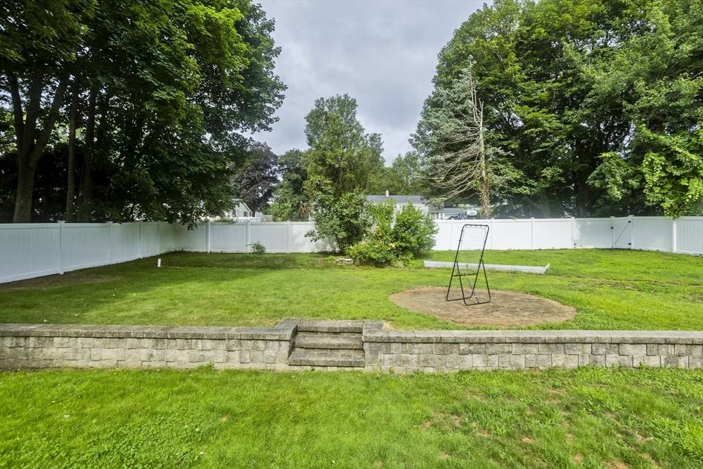 South Hadley, MA 01075,47 Pynchon Rd