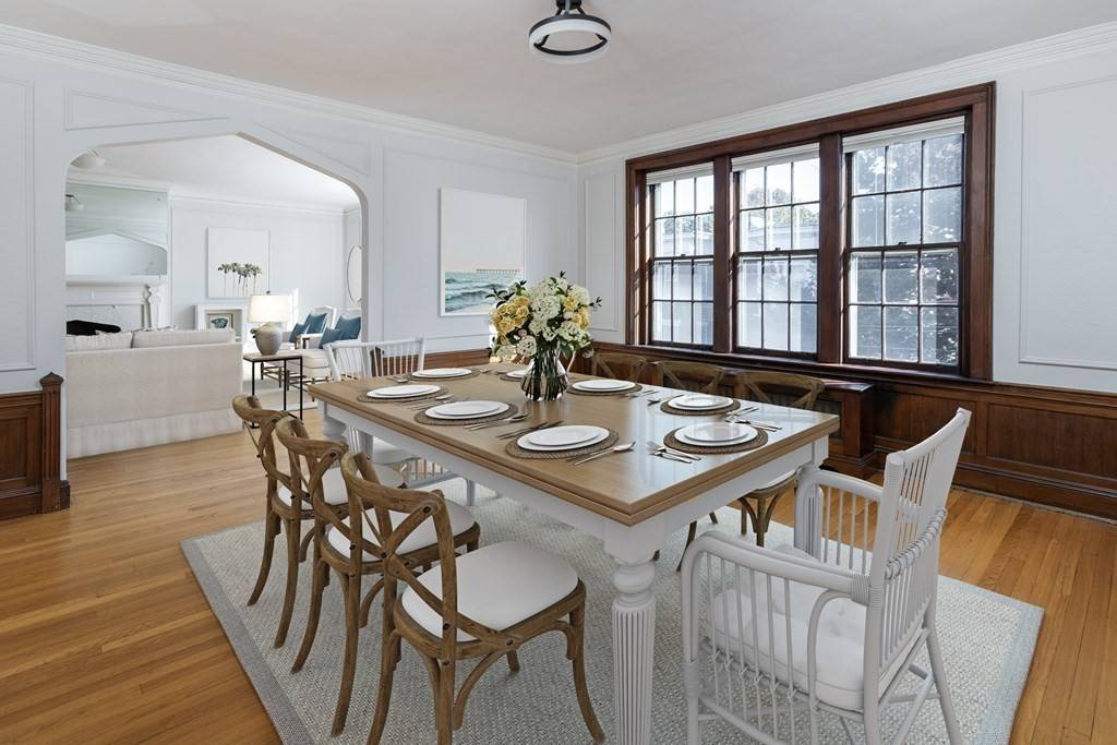 Brookline, MA 02446,20 Park Street #3