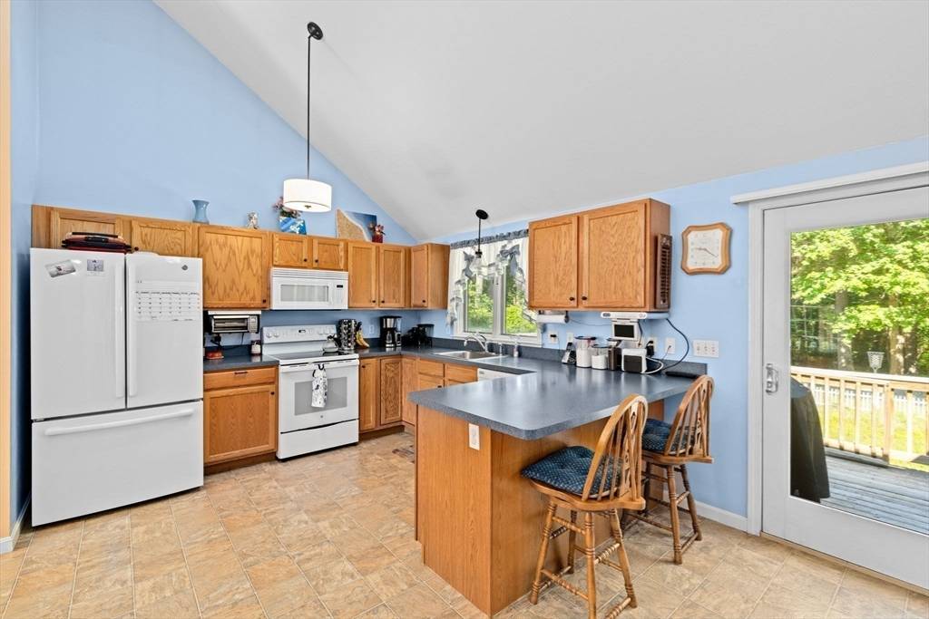 Hanson, MA 02341,800 Pleasant St