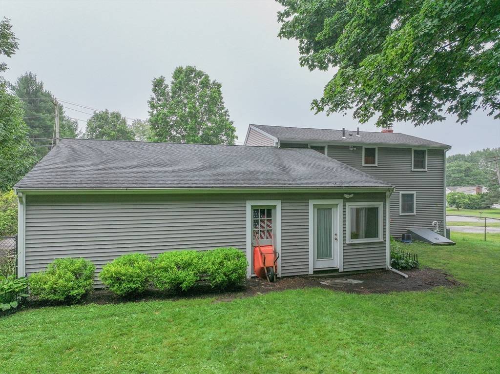 Franklin, MA 02038,14 Charles Drive