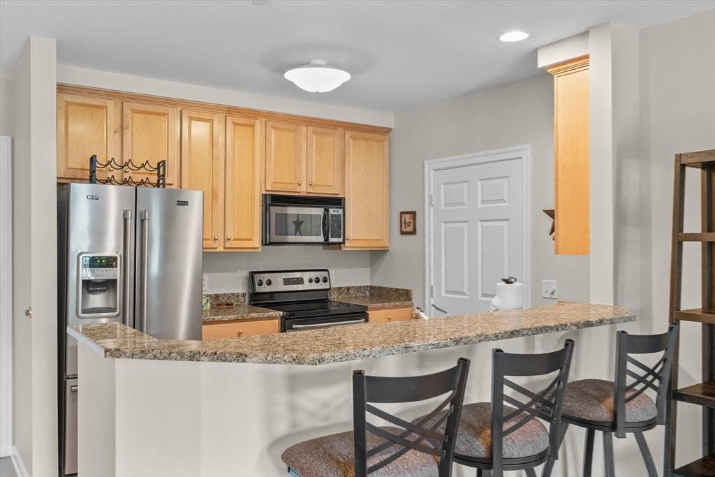 North Andover, MA 01845,190 Chickering Road #310D