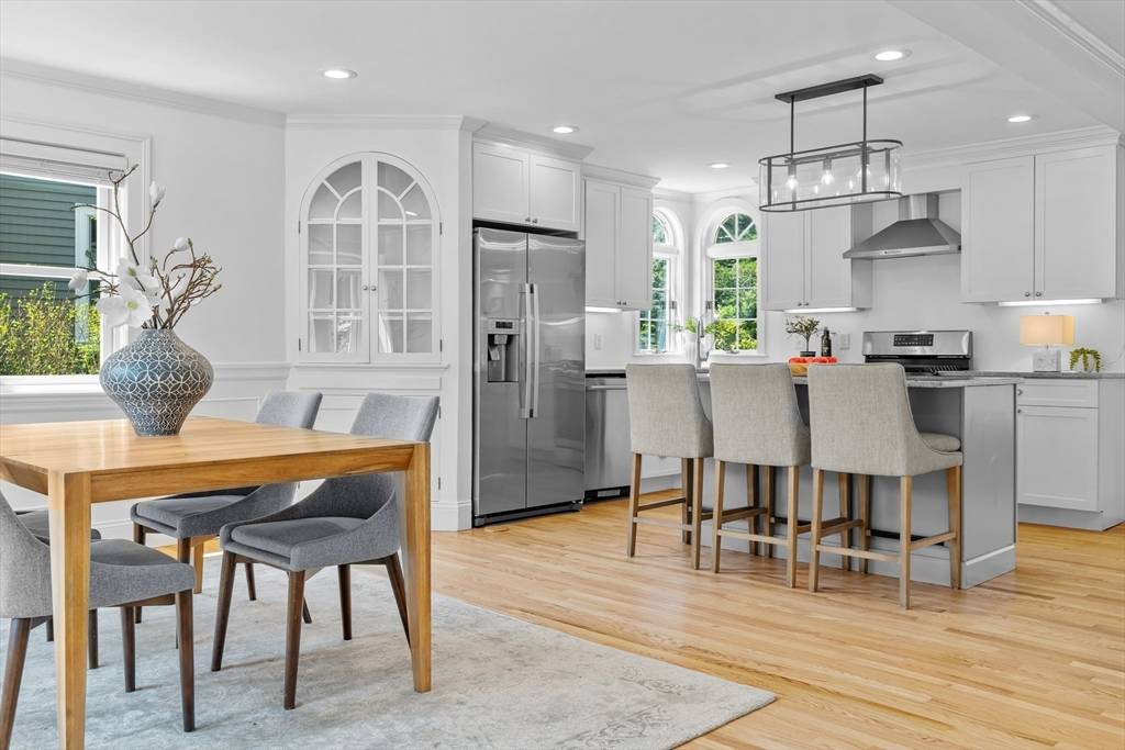 Lexington, MA 02421,16 Vine Brook Road