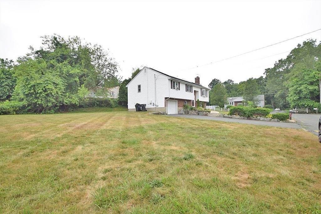 Avon, MA 02322,3 Blanchard St