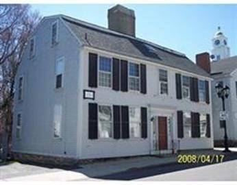 Plymouth, MA 02360,21 Leyden Street #4
