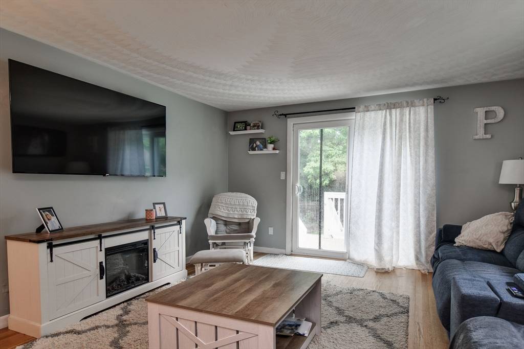 Blackstone, MA 01504,758 Rathbun St
