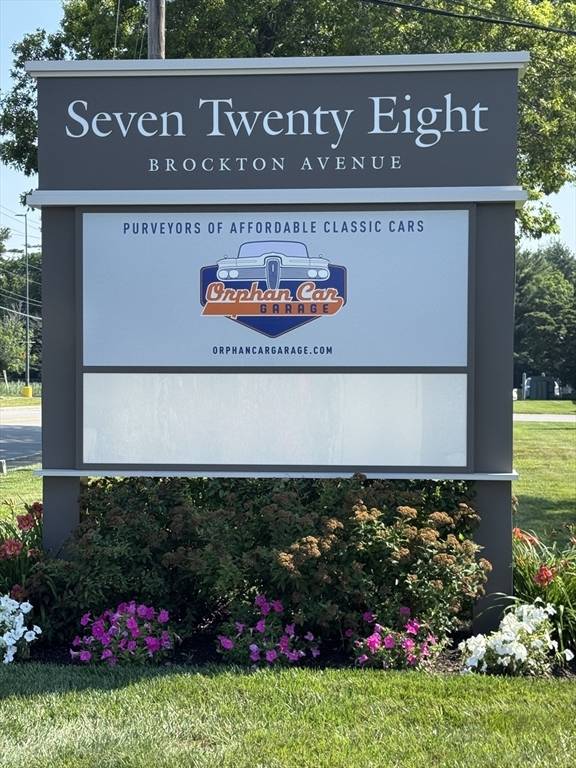 Abington, MA 02351,728 Bedford Sr
