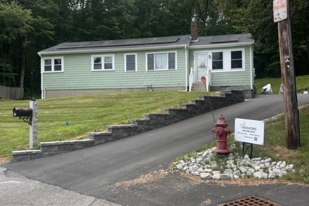Ashland, MA 01721,57 Indian Spring Rd