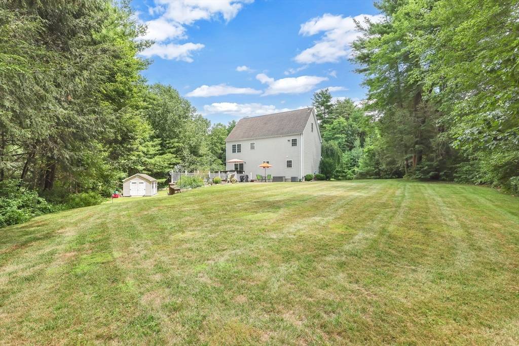 Palmer, MA 01069,23 Fieldstone Dr