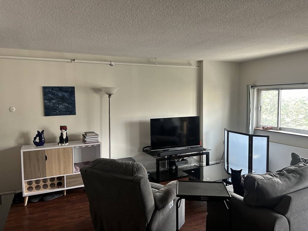 Cambridge, MA 02139,872 Massachusetts Ave #503