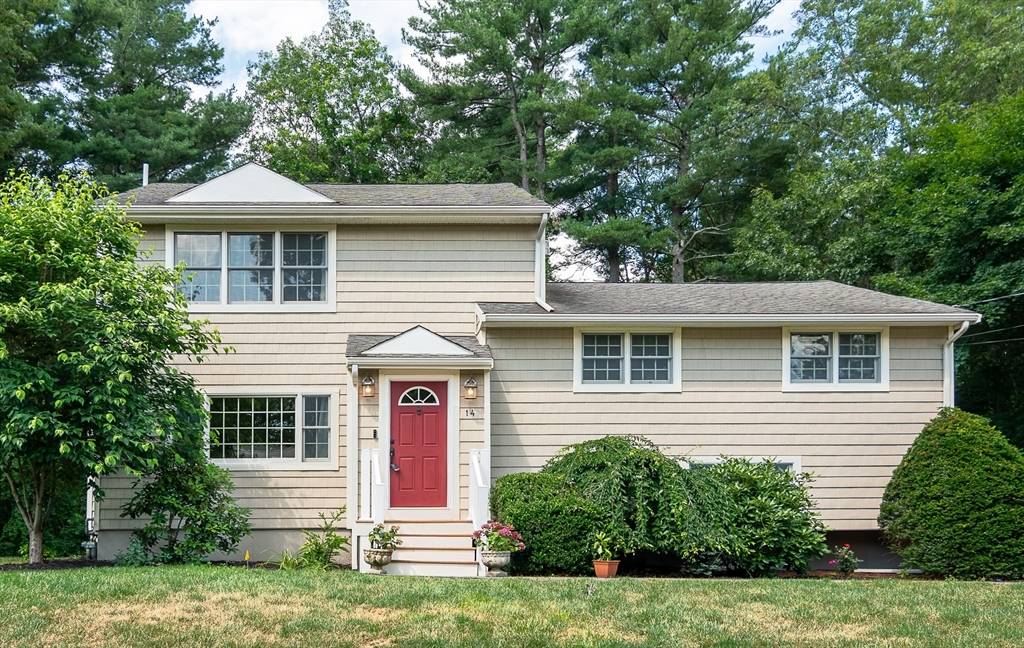 Wayland, MA 01778,14 Joyce Rd