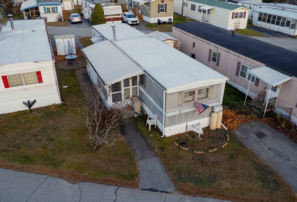 Littleton, MA 01460,239 Ayer Rd 3rd Street #3