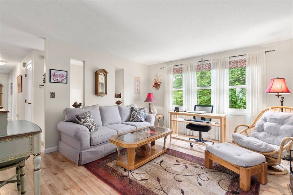 Ayer, MA 01432,149 Sandy Pond Rd