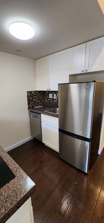 Boston, MA 02115,12 Stoneholm St #302