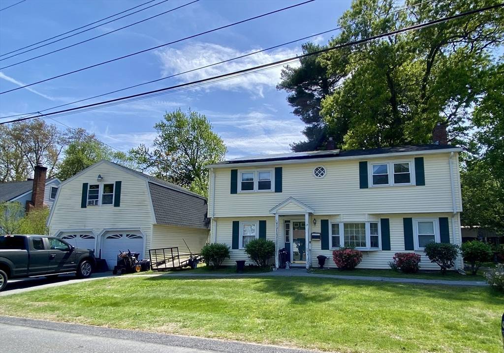 Burlington, MA 01803,19 Ledgewood Drive