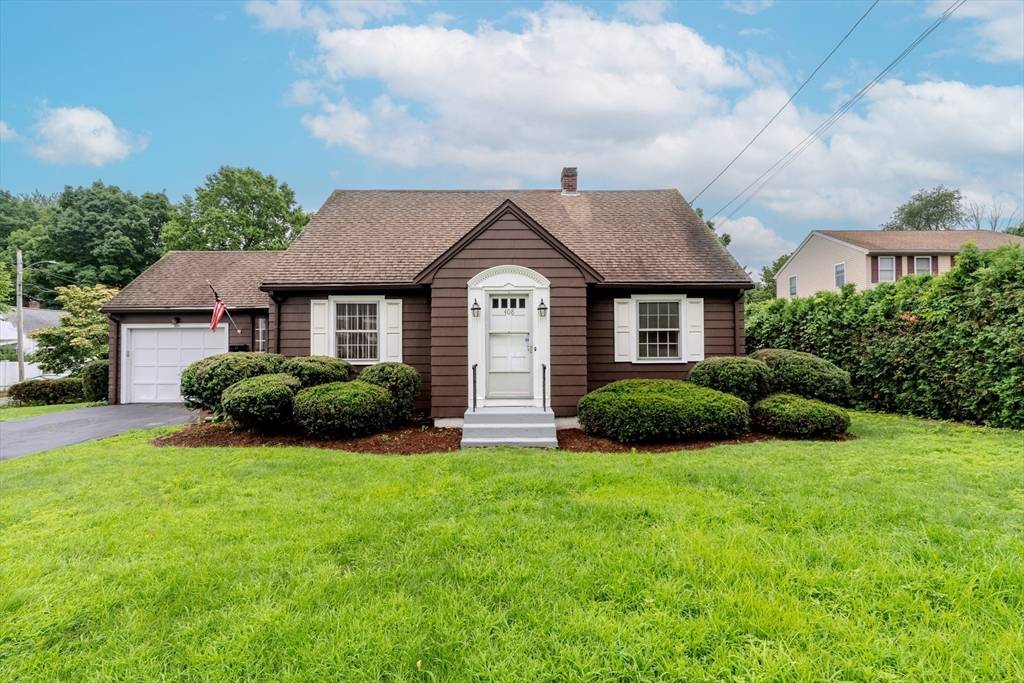 Lowell, MA 01854,408 Varnum Ave