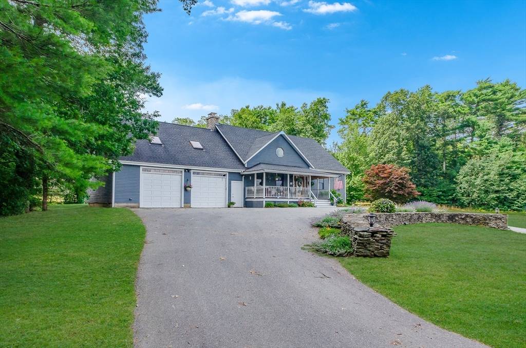 Rochester, MA 02770,1-3 Doctor Hickey Ln