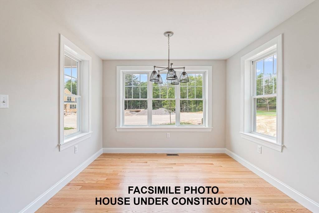 Rockland, MA 02370,14 Pat Rose Way