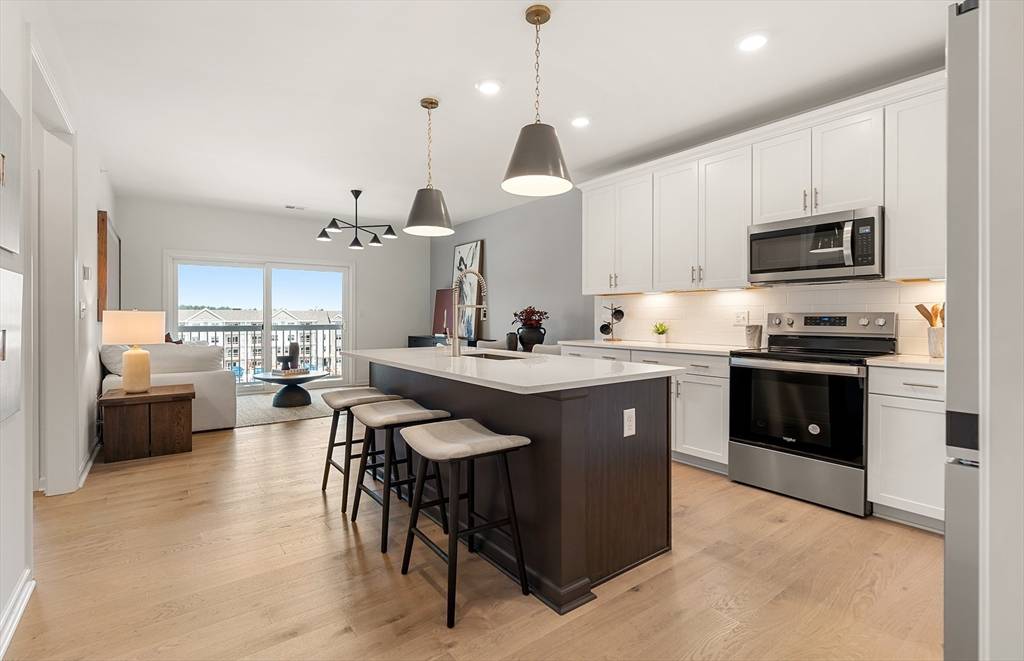 North Reading, MA 01864,320 Martins Landing Way #204