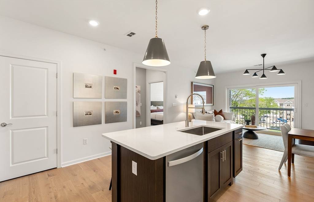 North Reading, MA 01864,320 Martins Landing Way #204