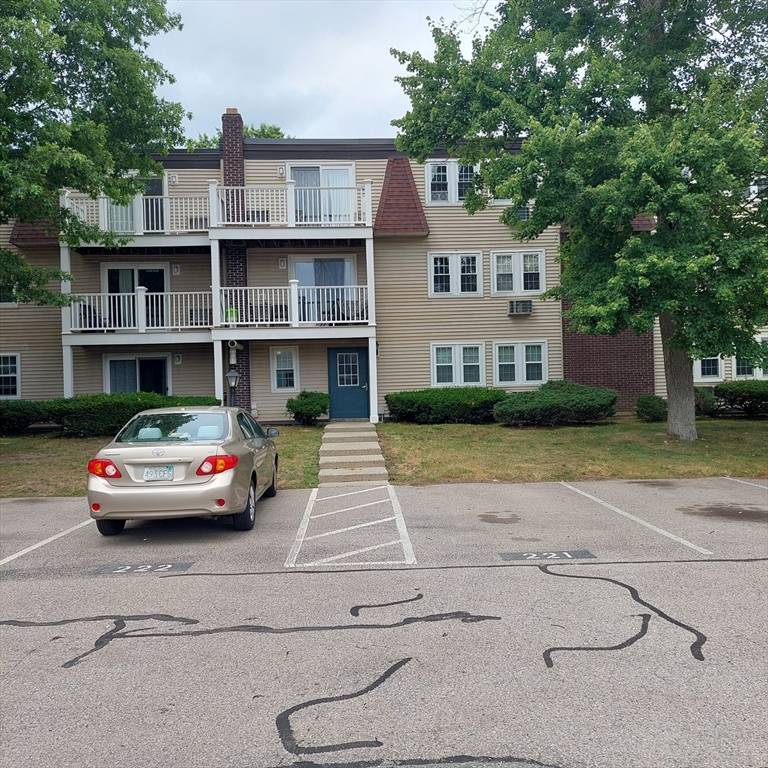 Bridgewater, MA 02334,180 Main #6203