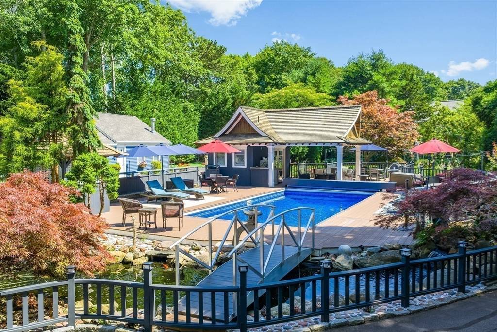 Barnstable, MA 02648,72 River Rd