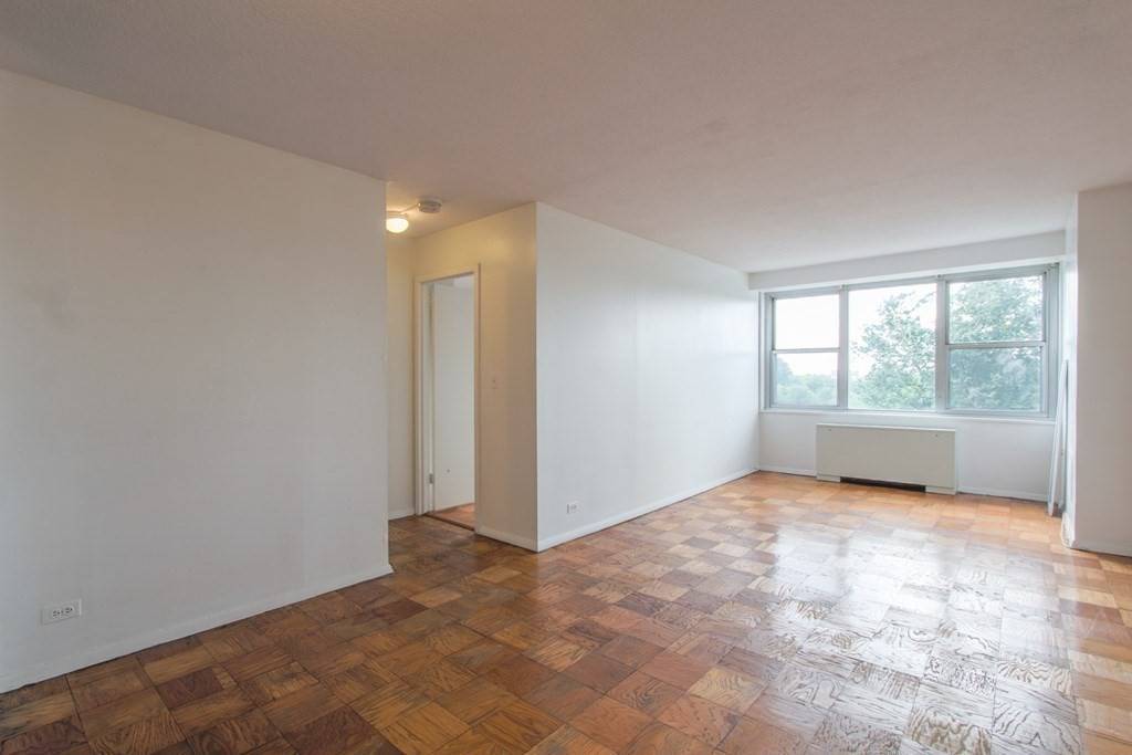 Boston, MA 02111,151 Tremont St #7H