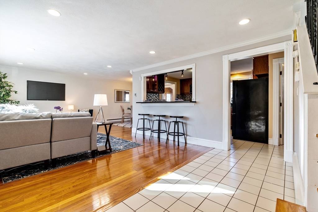 Malden, MA 02148,12 Durso Ave #SF