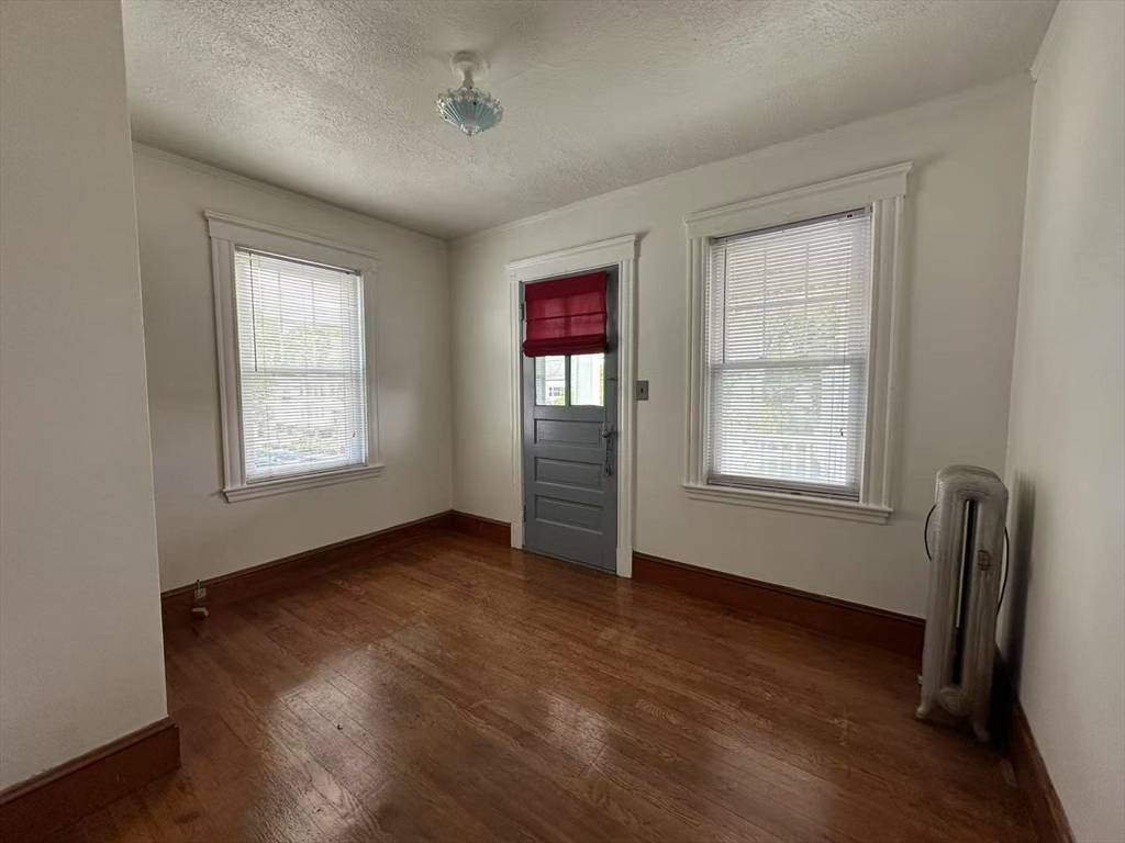 Everett, MA 02149,130 Francis St #2